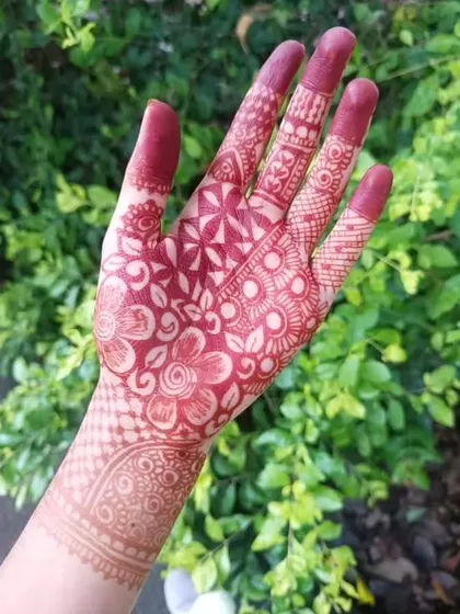 This is what a perfect henna stain looks like. The intricate patterns are sharp and the color is a deep red, showing the beautiful result of my chemical-free henna.