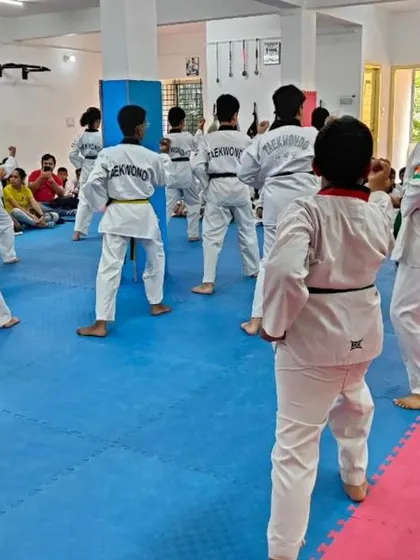 A view from the back of the class during practice.