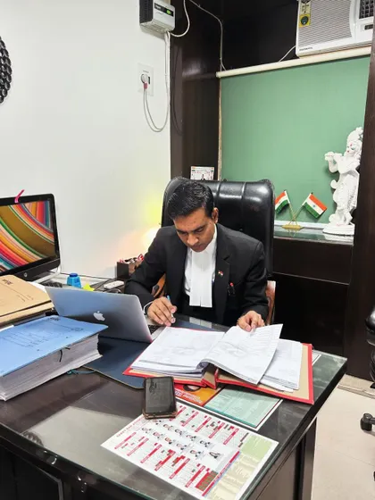 Thorough case preparation is the foundation of a strong legal argument. Here, I am deep into legal research, ensuring every detail is considered for matters like contested divorces and alimony settlements.