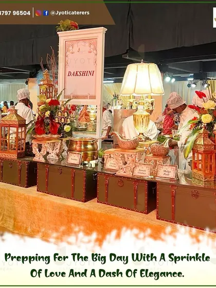 A closer look at our 'Dakshini' food station, where our chefs are ready to serve, surrounded by elegant decor that enhances the traditional cuisine.
