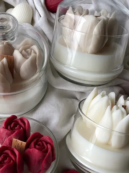 An assortment of my tulip jar candles, showing the different styles and colors available.