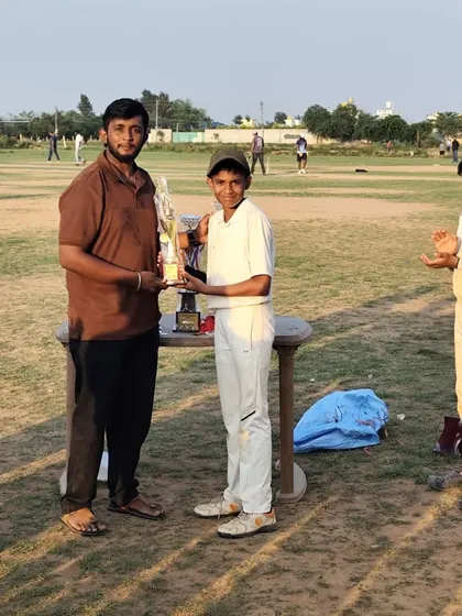 Advait Narayanan receiving the Best Bowler of the Tournament award for taking 10 wickets in the U-13 Eventistic Ventures Cup.