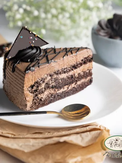 A slice of our classic chocolate pastry, perfect for a quick and satisfying dessert.