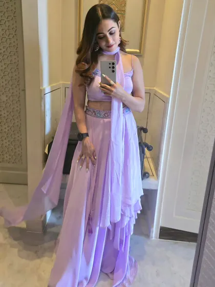 A beautiful lavender outfit for a lavender-themed event. I love coordinating my look with the event's decor to create a cohesive and visually stunning experience.
