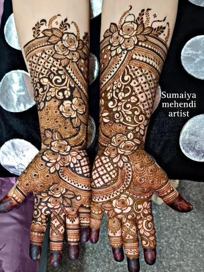 This floral Indian design is so romantic. I combined roses with traditional jaali (net) and paisley patterns for a look that is both classic and modern.
