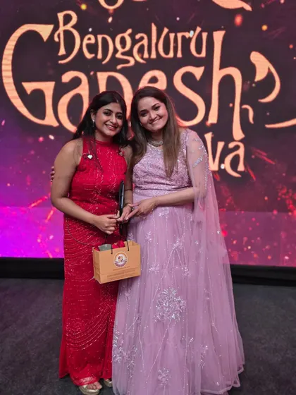 With a fellow artist at the Bengaluru Ganesha Utsava. Performing at such an iconic city event is always special.