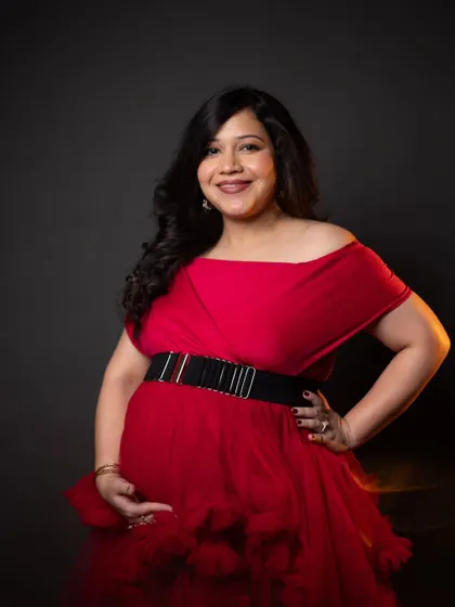 A collection of my work from various maternity photoshoots, showcasing different styles, locations, and outfits, from flowing gowns to chic casual wear.