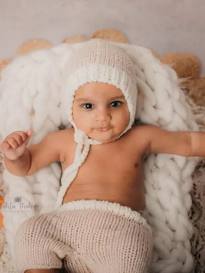 A full view of the simple and sweet boho setup for this 4-month-old's milestone session.