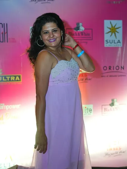A throwback to an awards night where I wore a lavender cocktail dress with a Swarovski-studded bodice. It's a soft, feminine, and glamorous look.