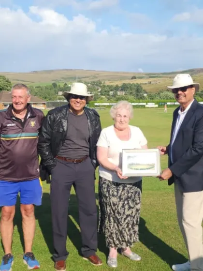 A group photo with the hosts at Littleborough. Acknowledging their hospitality is the first thing we do after a game.