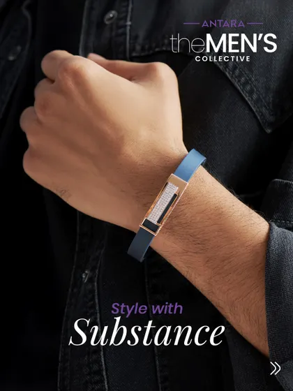 For a more contemporary look, I've combined precious materials. This bracelet features a durable blue strap with a rose gold centerpiece set with a bar of natural diamonds, offering style with substance.