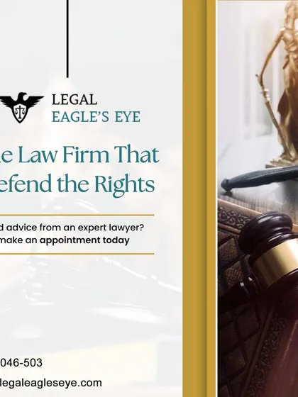 As a law firm that defends your rights, we provide unwavering support and personalized guidance. This image, with its classic legal symbols, invites you to make an appointment today for a robust defense of your legal rights.