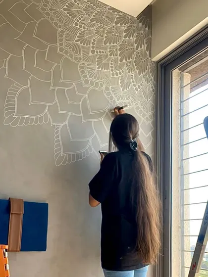 The process of creating a corner mandala mural. This shows how I adapt my designs to fit unique architectural features, turning an ordinary corner into a piece of art.