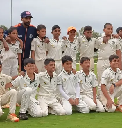 The U-12 squad, full of energy and enthusiasm for the game.