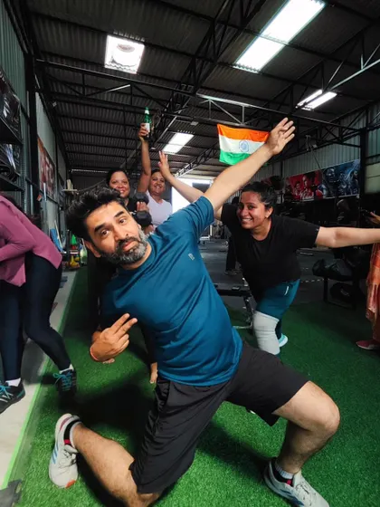 There's always time for some fun after a hard workout. This is what building a positive and encouraging fitness community looks like.