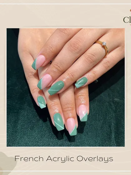This soothing olive tone gives a sophisticated and earthy vibe. These French acrylic overlays feature an abstract design, showing how versatile the French style can be.