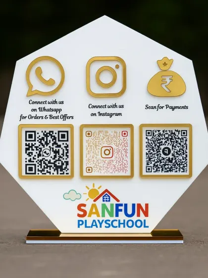 An example of a custom QR stand for Sanfun Playschool. The hexagonal shape and colorful logo show how I can adapt the design to fit a brand's unique identity.
