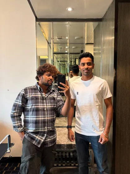 A session with Abhimanyu Easwaran. A simple, classic men's haircut that is always in style.