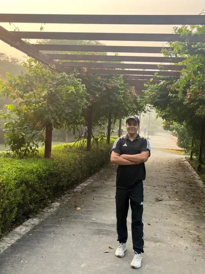 Taking the training outdoors in Noida Sector 93 for a change of scenery.