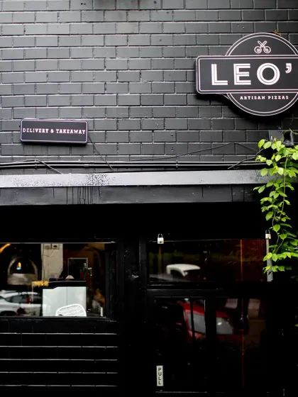 Our Amar Colony outlet, specializing in delivery and takeaway to bring fresh pizza to you.