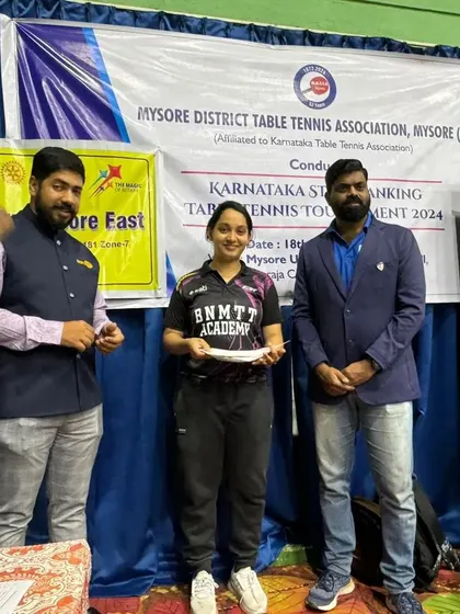 Our player Deshna M Vanshika receiving her silver medal for the U-19 girls category at the state ranking tournament in Mysore.