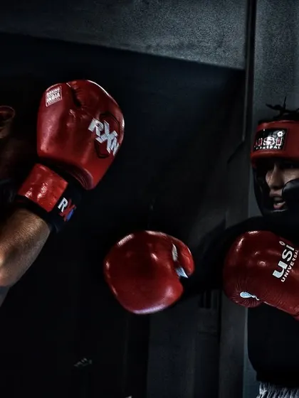 This shows a moment of patience in sparring. It's not always about throwing punches. It's about reading your opponent and waiting for the right moment.