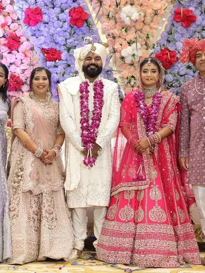 A beautiful family portrait. I am experienced in doing makeup for different generations, from teenagers to grandmothers.
