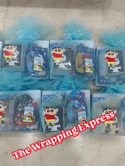 These Shinchan themed boxes are perfect as return favors for a child's birthday party or a baby announcement. Each box contains small gifts and goodies.