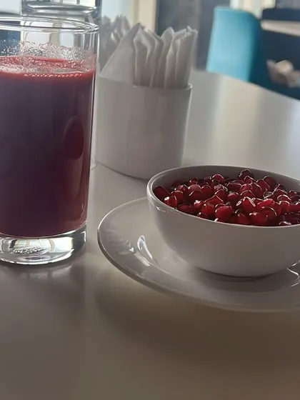 A simple, cleansing meal of fresh pomegranate seeds and beetroot juice. A naturopathic diet focuses on providing the body with the right conditions to heal itself.