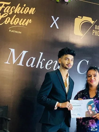 Here I am, receiving my certificate from international makeup artist Cyruss Mathew at the South India Makeup Carnival 2024. It's always a great experience to learn from different experts in the field.