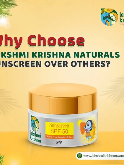 Why choose our sunscreen? This graphic poses the question and invites you to discover the benefits of our quick-absorbing, non-greasy, and glow-enhancing formula.