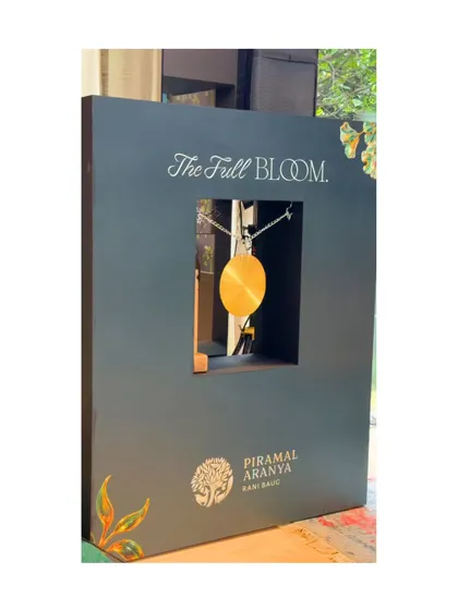 A unique, interactive installation for Piramal Realty. This piece featured a kinetic element, drawing guests in and creating a moment of curiosity and engagement with the brand.