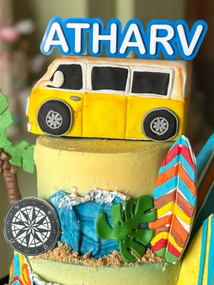 Pool vibes, but make it cake! Our summer-themed cakes bring the sunshine to your party, with designs featuring beach scenes, ocean waves, and fun caravan toppers.