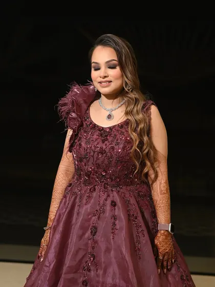 Bold and beautiful, this engagement makeup look speaks volumes. For Mitali, we created a dramatic eye and paired it with a sophisticated gown for a truly show-stopping appearance.