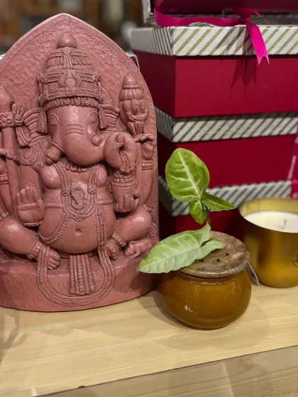 A gorgeous Ganesh idol made with artisanal clays, a perfect meaningful gift for Diwali.