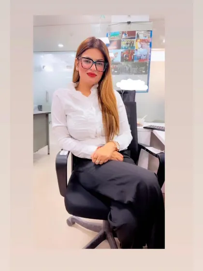 A queen always turns her pain into power. A moment of reflection at the office, feeling positive and ready for whatever comes next.