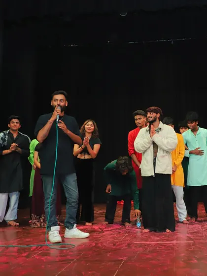 Another group of performers on the Tamasha 1.0 stage. I make sure every participant gets their moment of recognition.