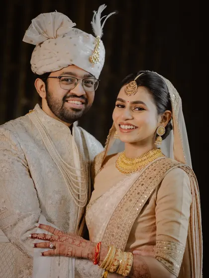 A lovely couple portrait where the bride's minimal makeup looks natural and radiant. I teach how to create looks that are perfect for creating lasting memories.
