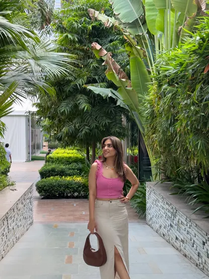 Another angle of the summer outfit, showing its versatility.