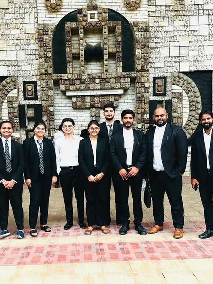 Mentoring the Next Generation
With a new batch of interns from Team ILA during their visit to the Delhi High Court.