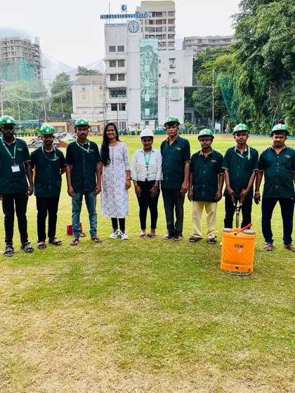Meet the ApnaMali team. We are a team of trained and professional gardeners, ready with the right tools and safety gear to handle any landscaping project, big or small.