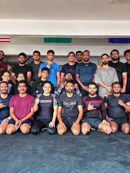Our morning Jiu-Jitsu crew. Join our CLA class to start your day with a great training session.