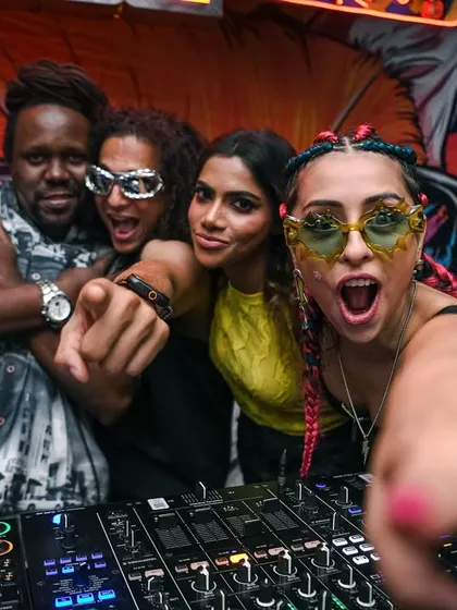 The whole crew pointing at the camera. We see you, and we appreciate you.