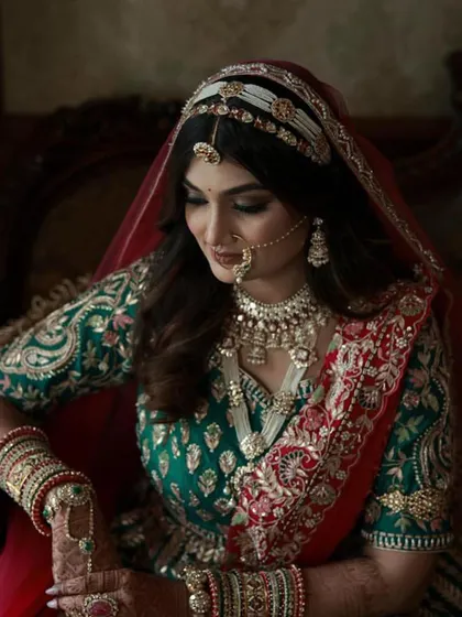 On your most radiant day, look and feel your best. My exquisite polki and diamond collections are crafted with love and dedication to help bring your dream wedding to life.