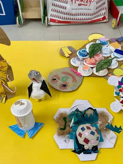 As part of our Playmaker's Lab, where we use recycled materials for play, our team created these incredible turtle and penguin models from egg cartons and cardboard, inspired by our theme on the Galápagos Islands.
