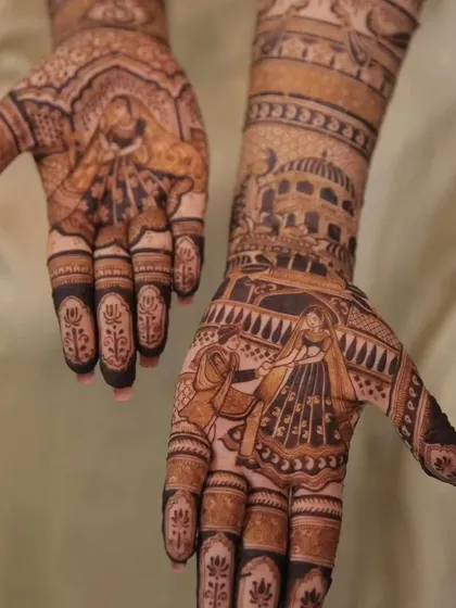 This design beautifully captures a wedding ceremony. One hand shows the bride in her doli, while the other depicts the varmala exchange, creating a symmetrical and narrative-rich look.