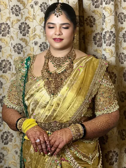 This look is about creating a bold and glamorous traditional look. I teach techniques for a more defined eye and a statement lip, perfect for brides who want to stand out.