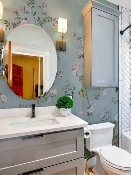 Even a bathroom can become a sanctuary with our Traditional Peacock Harvest Garden wallpaper. Its water-resistant quality makes it a practical and beautiful choice for moisture-prone areas.