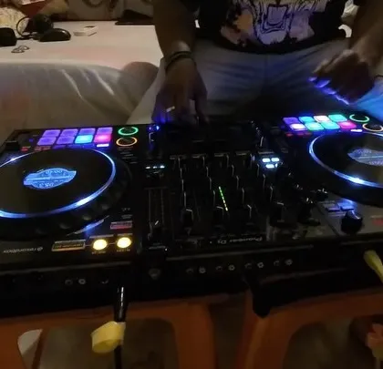 A close-up of the Pioneer DDJ-1000 controller during a scratch practice session at home.