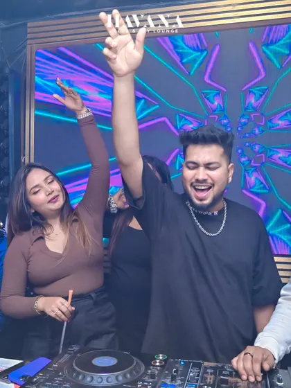 Vibing with the party-goers at Havana, Bhubaneswar. It's always great to see people enjoying the music.